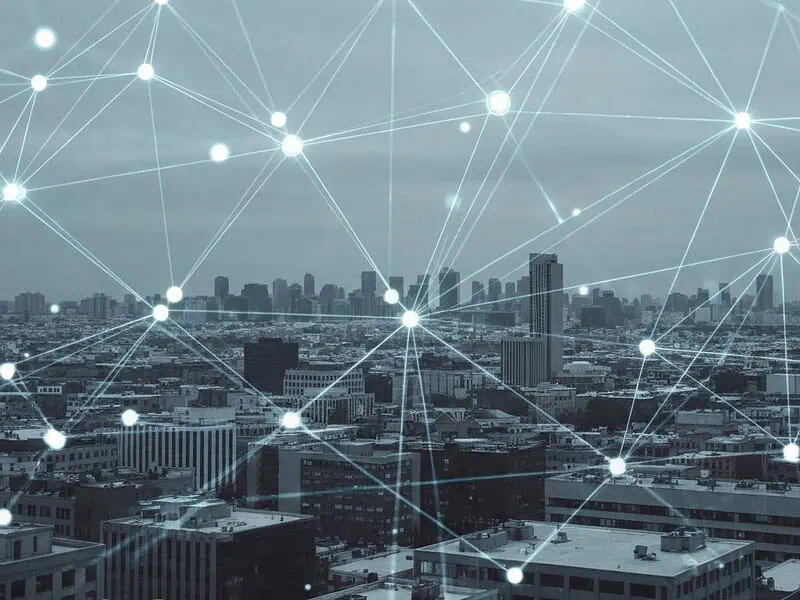 AI w social media: Rewolucja w komunikacji cyfrowej